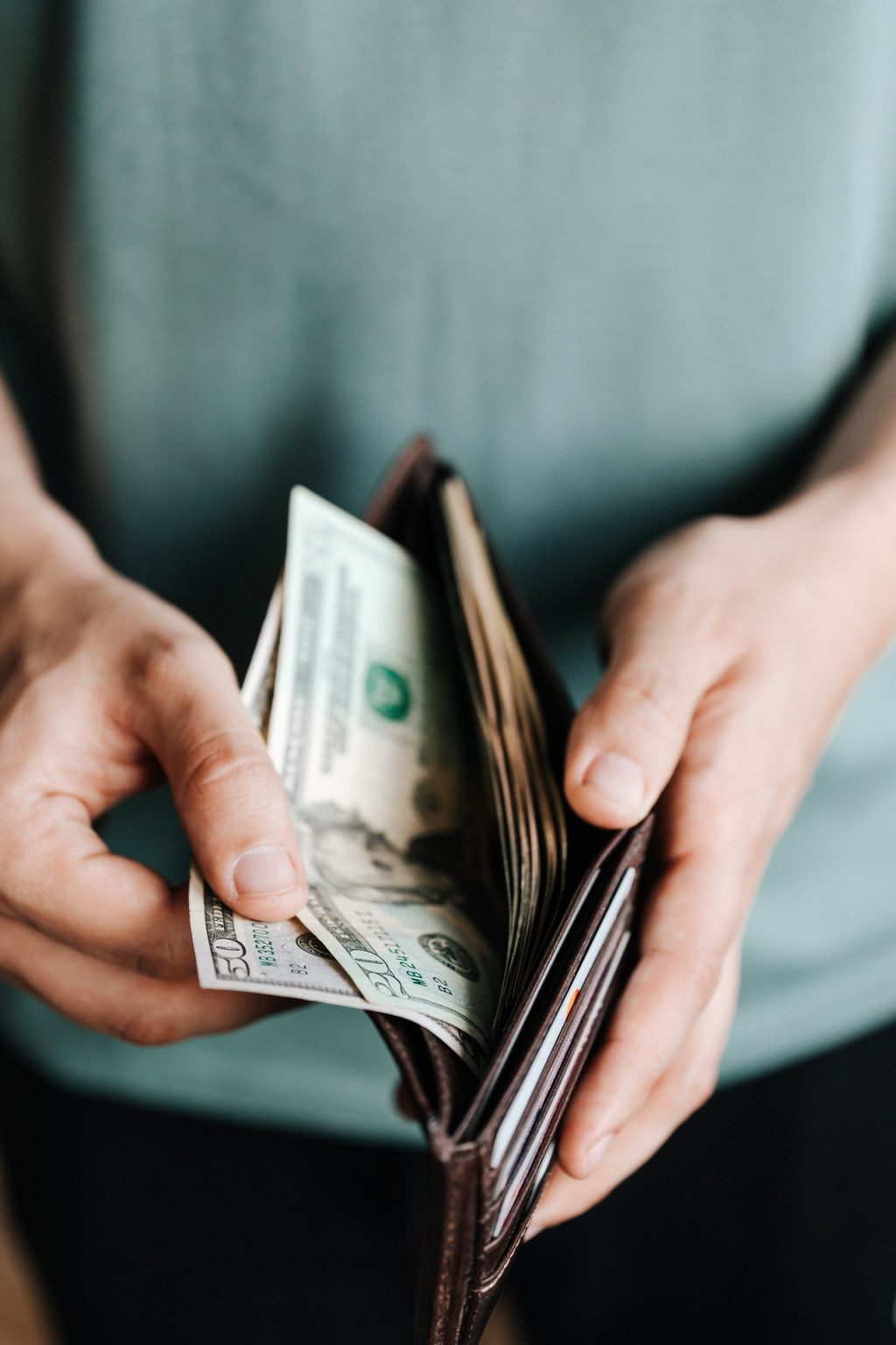 another-minimum-wage-increase-coming-for-ontario-e2r